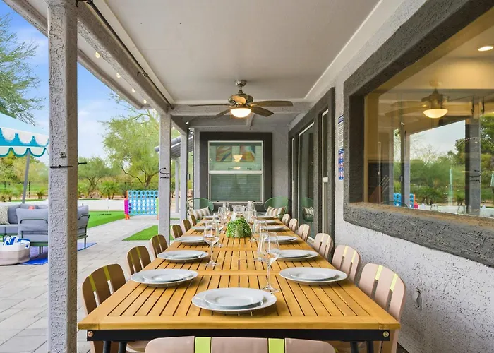 Fun-filled Oasis - Pool Pickleball Games Galore * Scottsdale