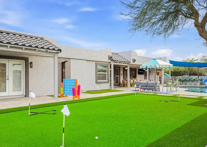 Fun-filled Oasis - Pool Pickleball Games Galore Holiday home Scottsdale